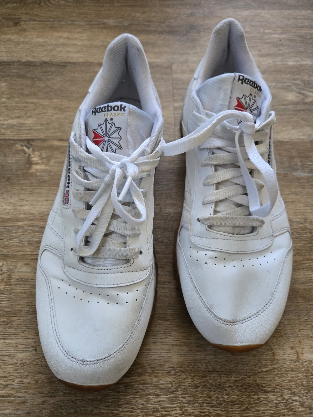 Reebok Classic Men's White Leather Sneakers- Size 11